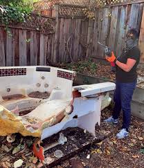 Best Hot Tub Removal  in Pontiac, IL